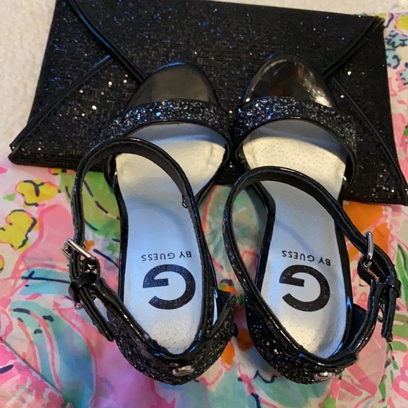 GUESS-Open toe Sandals Black/Silver - Picture 6 of 10